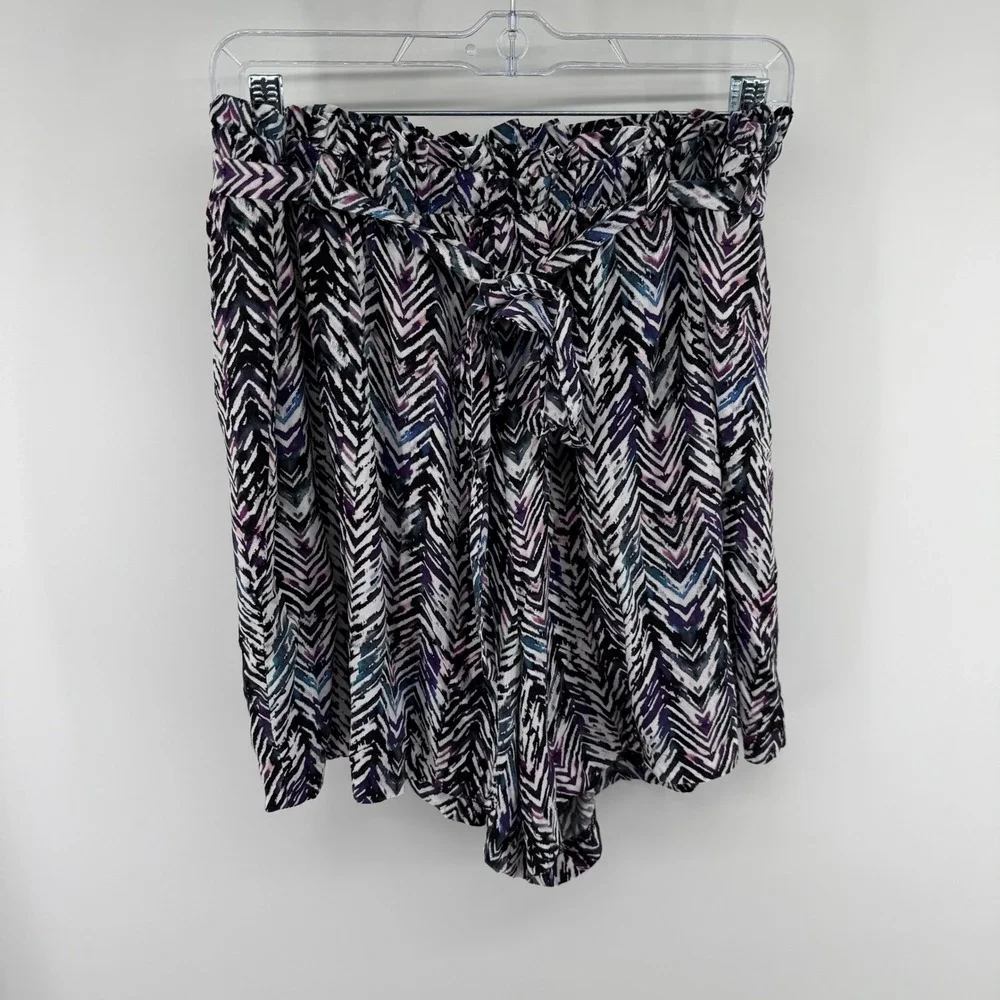 Torrid Purple Chevron Ikat Paperbag Waist Tie Shorts Lined Boho Plus Size 1